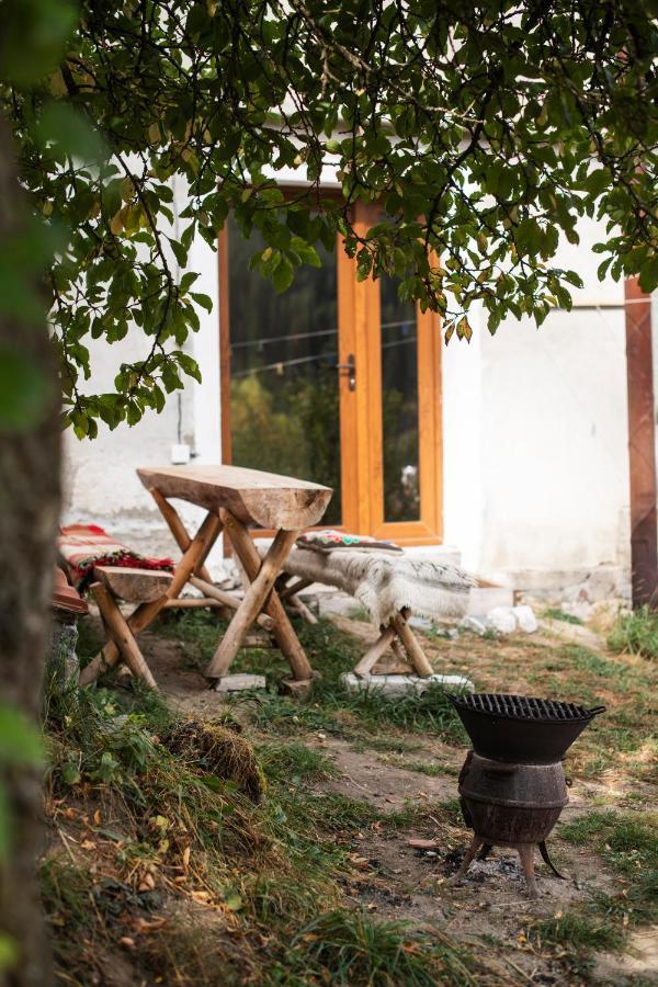 Къща До Гората Триград Villa Buitenkant foto